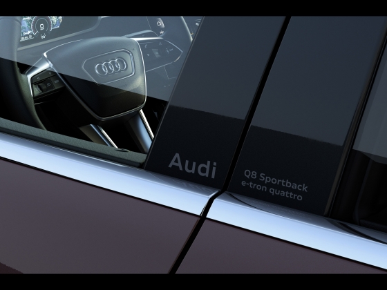 Audi Q8 Sportback e-tron [2023] 007