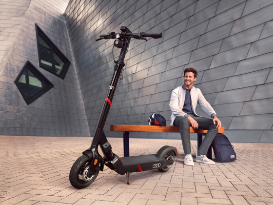 Audi electric kick scooter powered by EGRET [2023] 005
