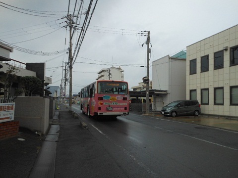 oth-bus-318.jpg