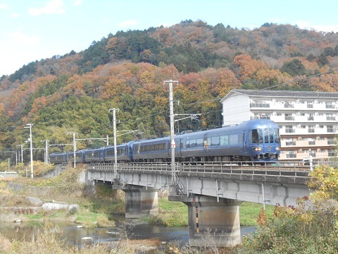 oth-train-1042.jpg