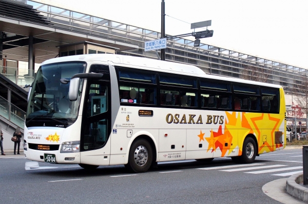 大阪200か5004 82F06-3953C