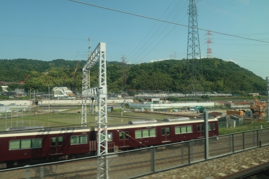 新幹線の車窓から　阪急電車
