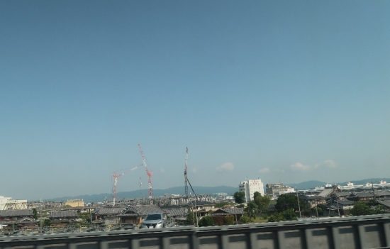 新幹線の車窓から　大阪