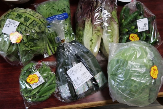 ヤタローさんで買った野菜たち