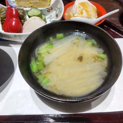 富士屋旅館朝食の大根の味噌汁