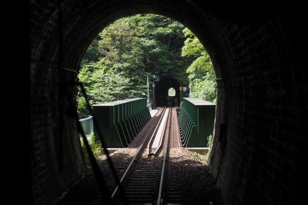 トンネルと鉄橋