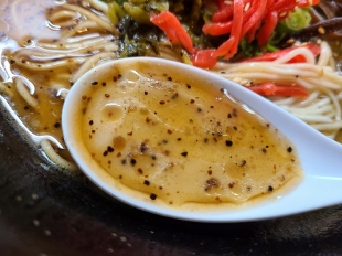 勝鬨屋　豚骨ラーメン　スープ