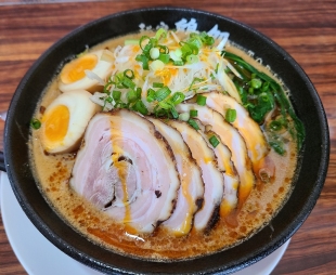 鶏処　味噌担々麺 (5)