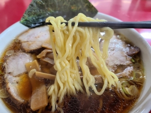 笹舟須頃店　チャーシュー麺　麺