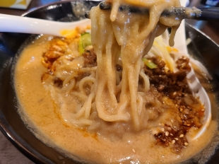七の介　ポタージュ担々麺　麺スープ
