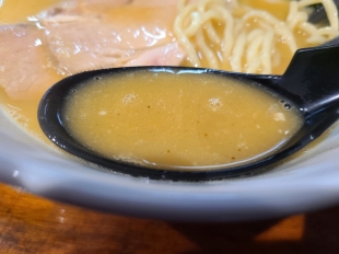 中澤　濃厚醤油　スープ