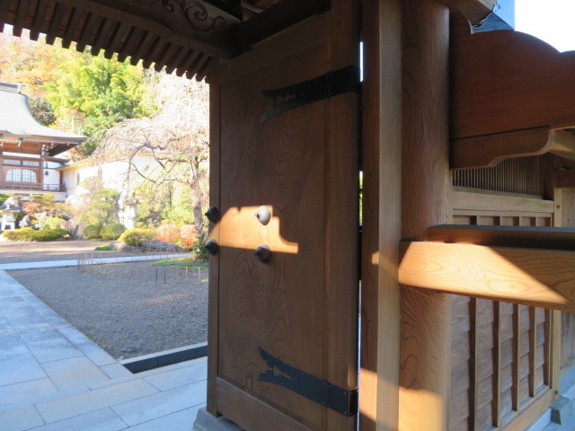 寿福寺の山門１４