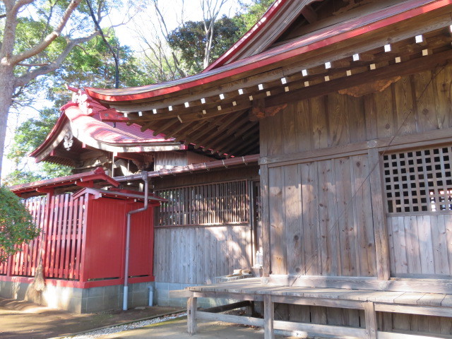長尾神社の社殿１１