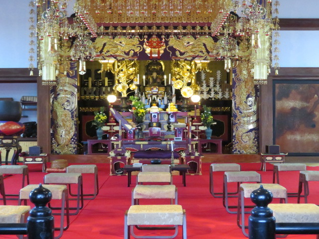 妙本寺の内陣２
