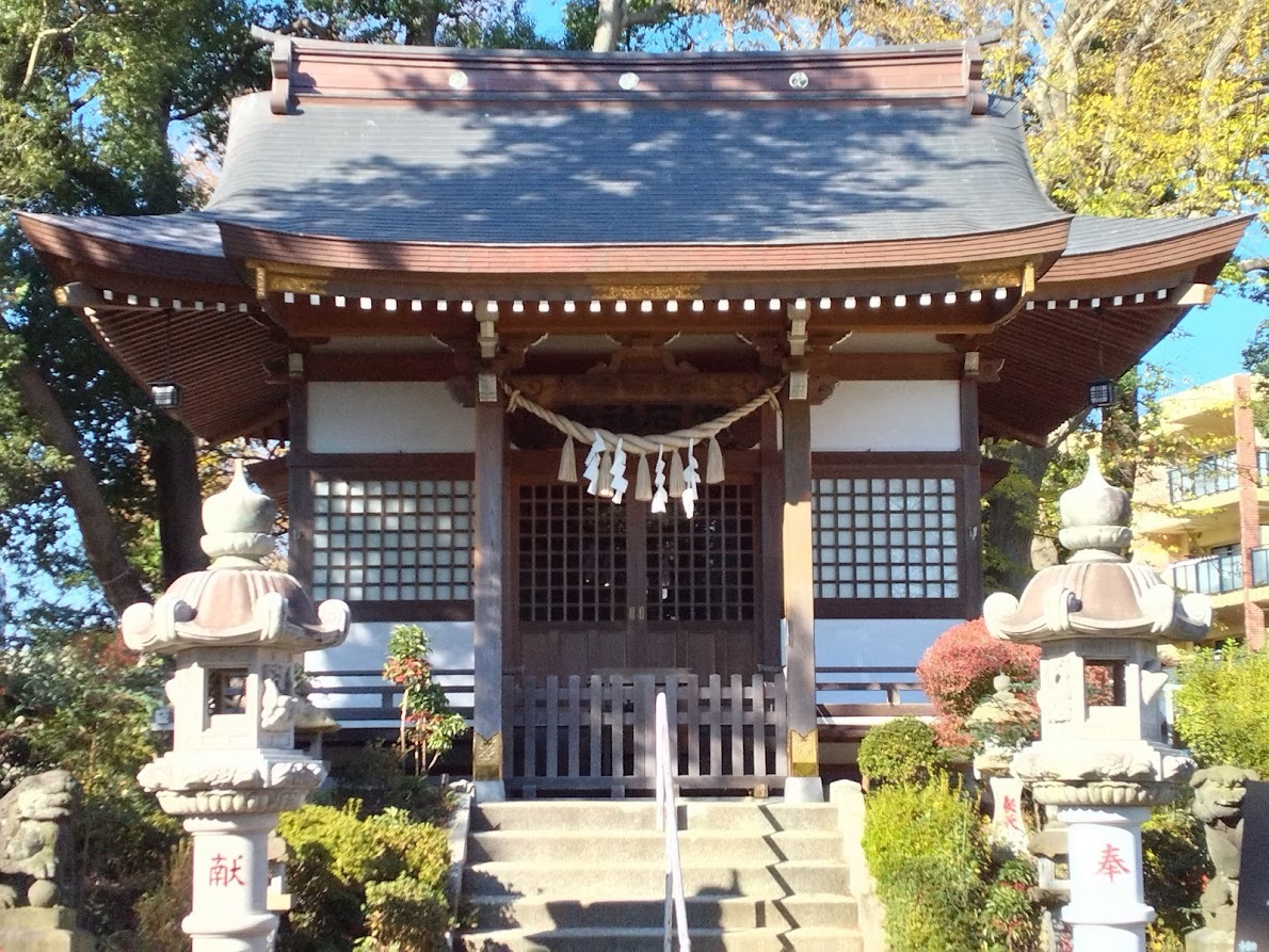 大石神社の拝殿４