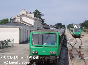 ローカル線終点キブロン(Quiberon)駅downsize