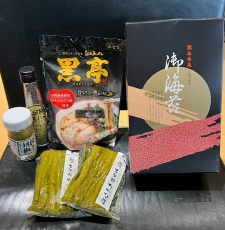 お土産だモン