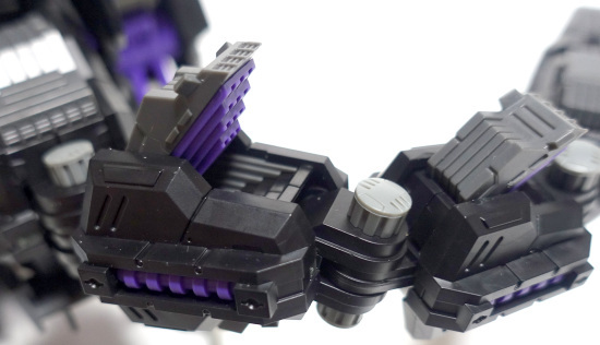 ジェノザウラーのプチレビュー1 | Zoids Ignition日誌